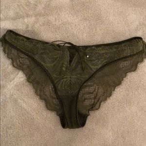 Lace army green panties